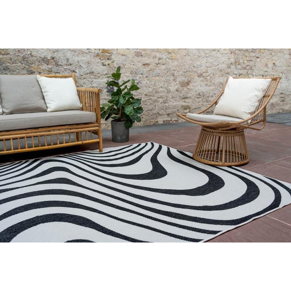  Interieur05 Buitenkleed Swirl Zwart - 340 X 240 Cm