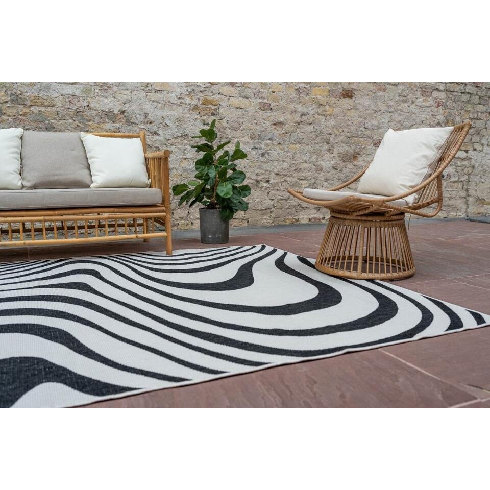  Interieur05 Buitenkleed Swirl Zwart - 340 X 240 Cm